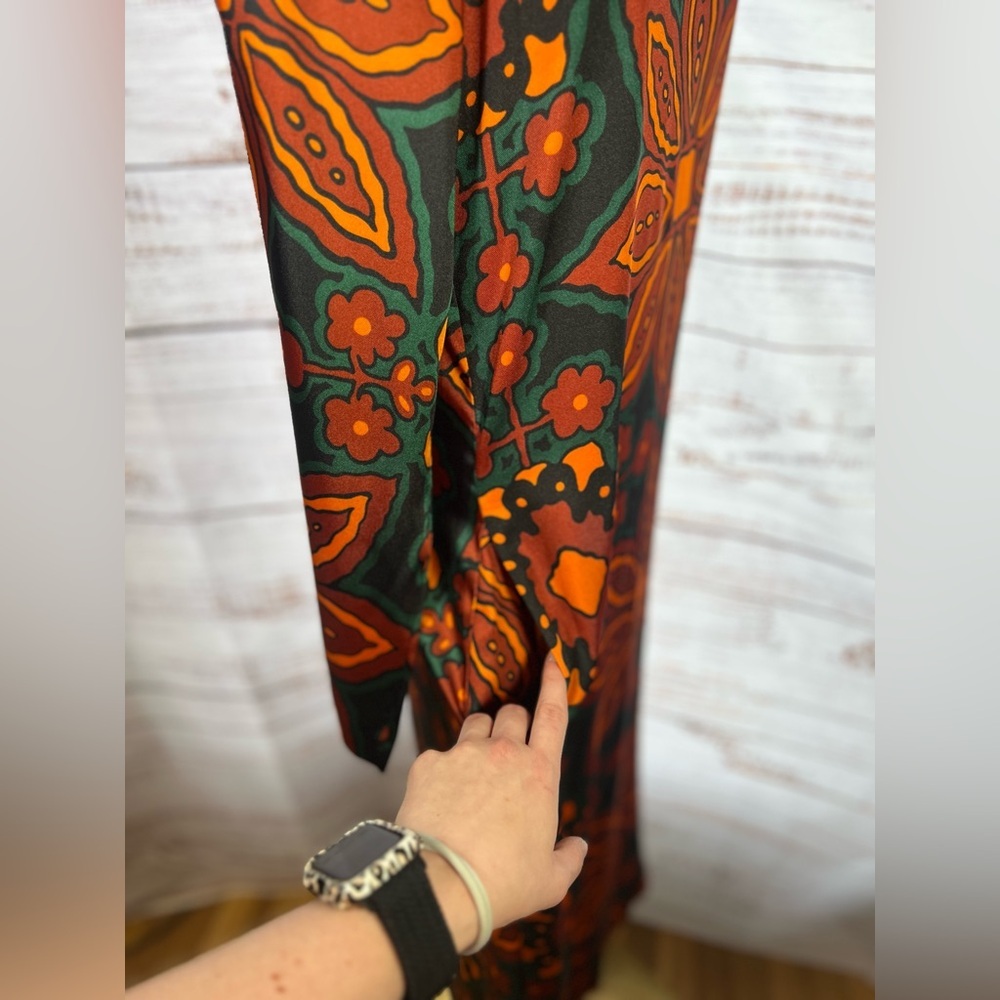 NWT Psychedelic Floral Patterned Dress - Picture 5 of 8